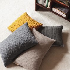 Arne Jacobsen Cushion Vertigo - Image 2
