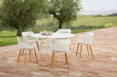 AIIR Armchair - Image 2