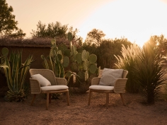 SURO Lounge Chair - Image 2