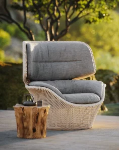 SEASHELL GRAND Wing Chair - Image 3