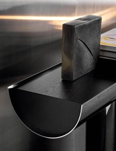 Pilotis Console - Image 3