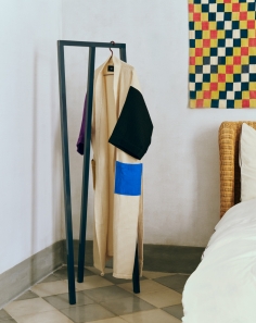 Loop Stand - Image 10